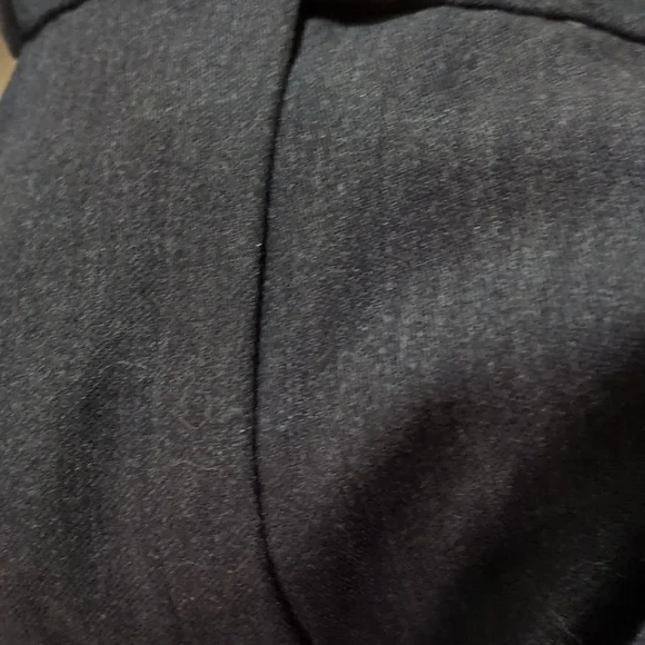 MaxMara Virgin Wool Gray Pleated Trousers Size 6 - Picture 10 of 10